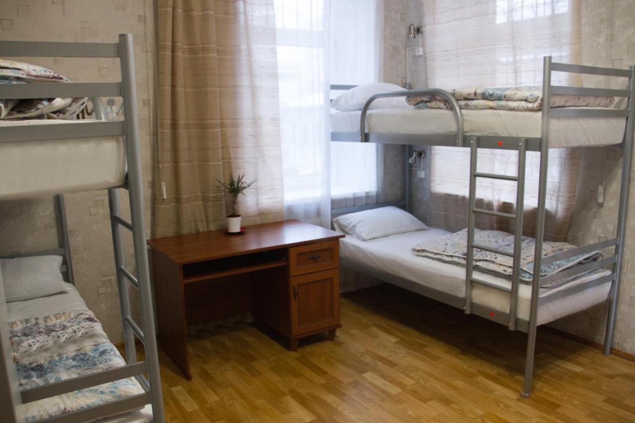 Хостел И Апартаменты Друзья Dnipro Exterior foto